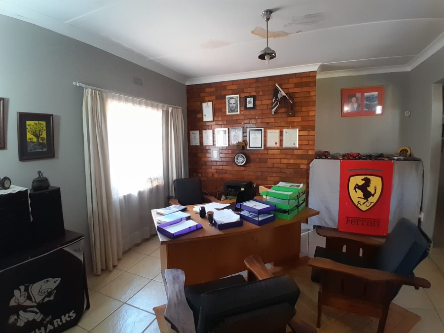 3 Bedroom Property for Sale in Kuruman Northern Cape